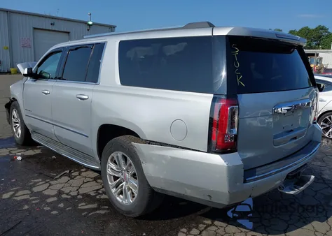 2015 GMC Yukon Xl 1500 Denali z USA, uszkodzony, nr VIN 1GKS2JKJ8FR674789